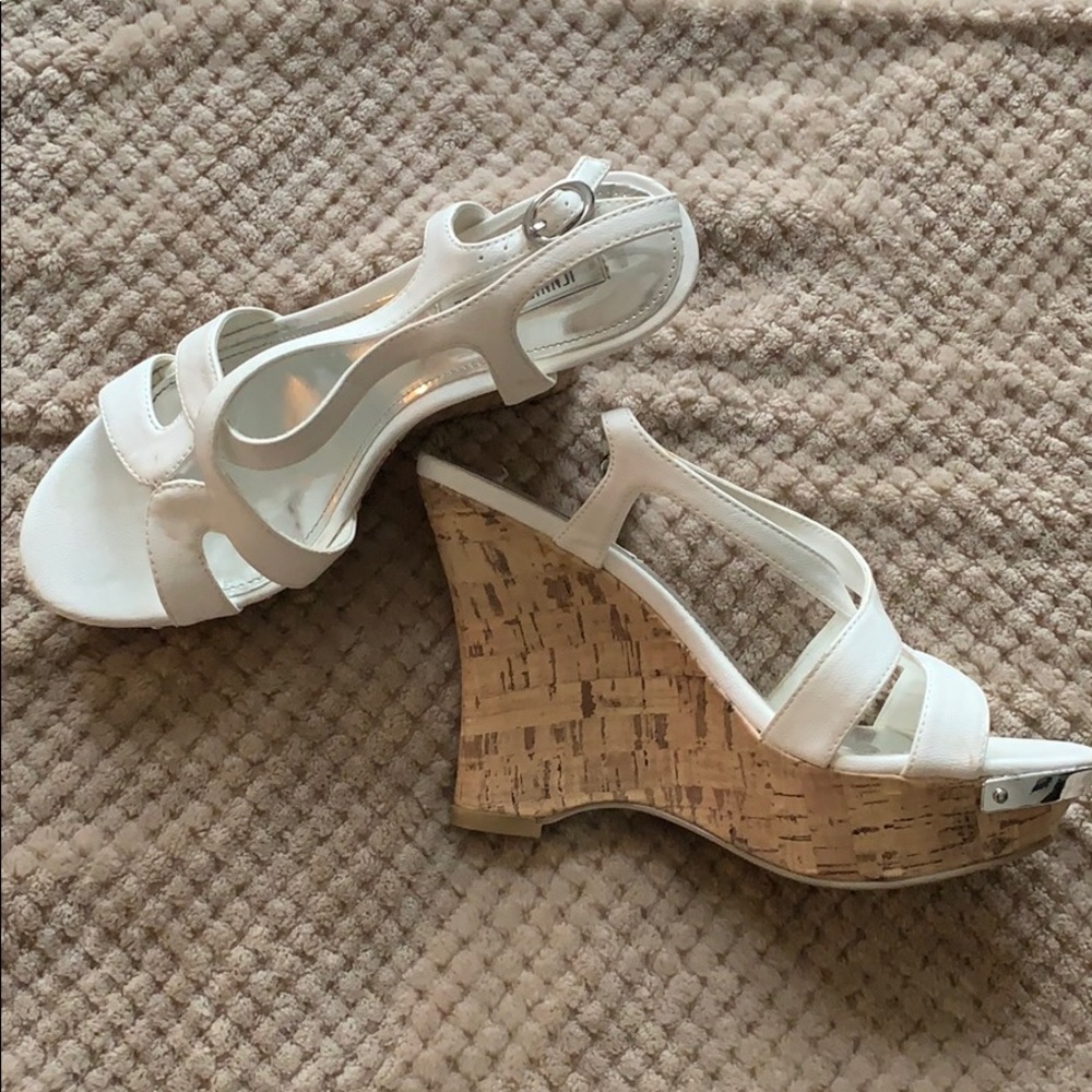 Jennifer Lopez White Wedges